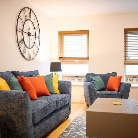 Modern City Centre Apartment In Inverness Ngoại thất bức ảnh