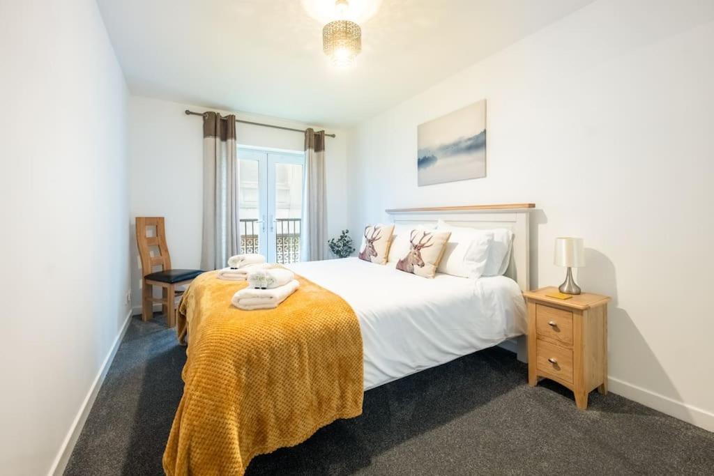 Modern City Centre Apartment In Inverness Ngoại thất bức ảnh